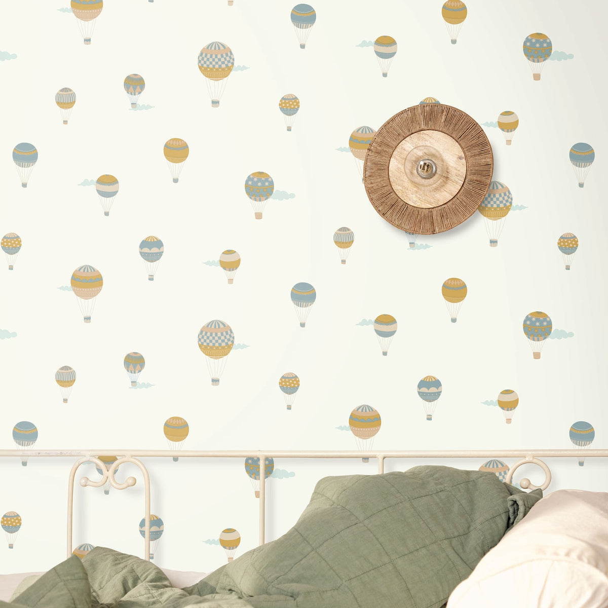 Balloon Adventure Multicolour kids wallpaper