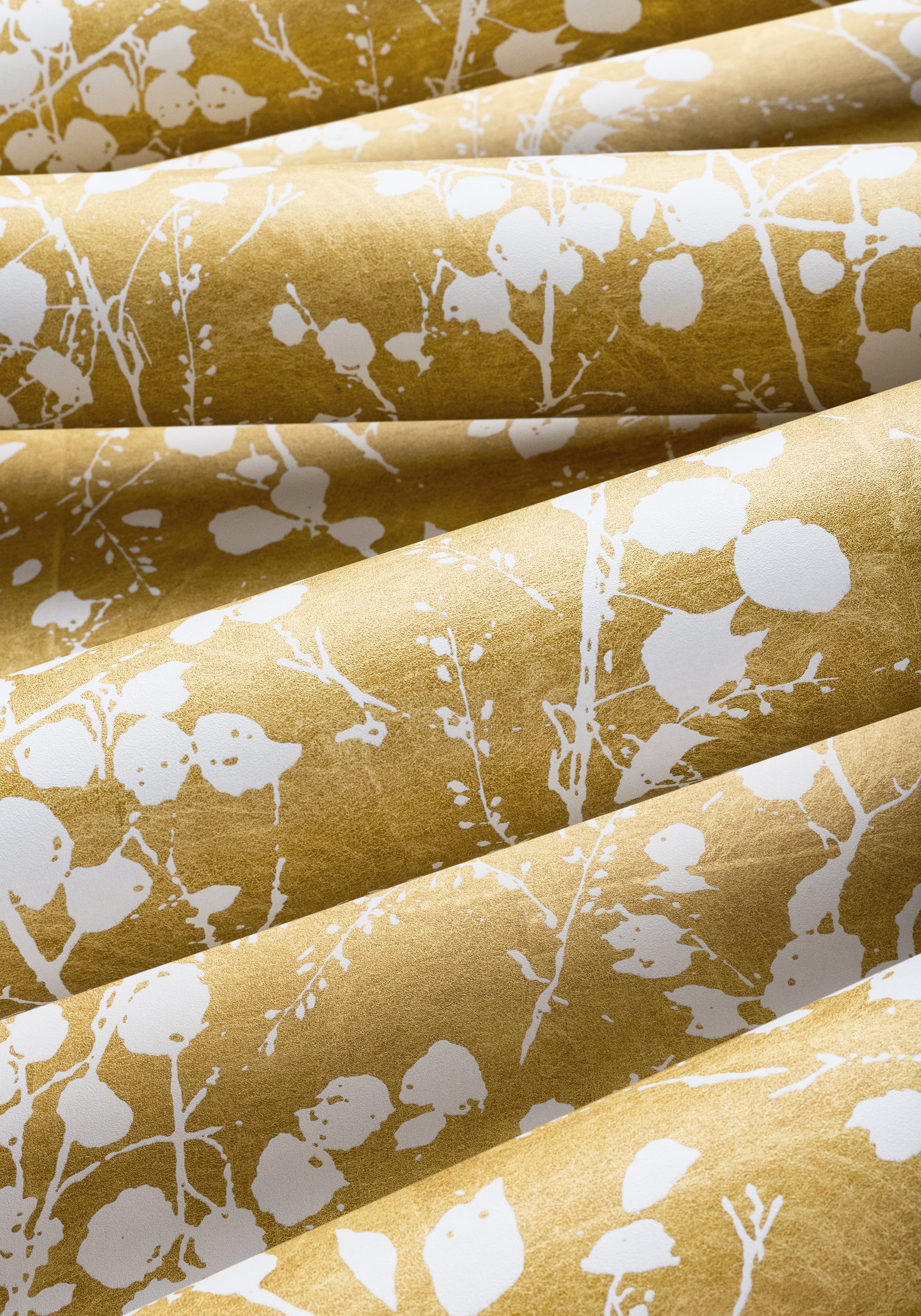 Katamari Bud - Dark Gold and White Wallpaper